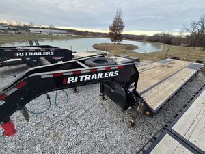 2024 PJ Trailers 32' Gooseneck (1410357)