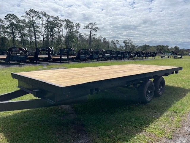 2018 Utility 7X18 DECKOVER BUTT END