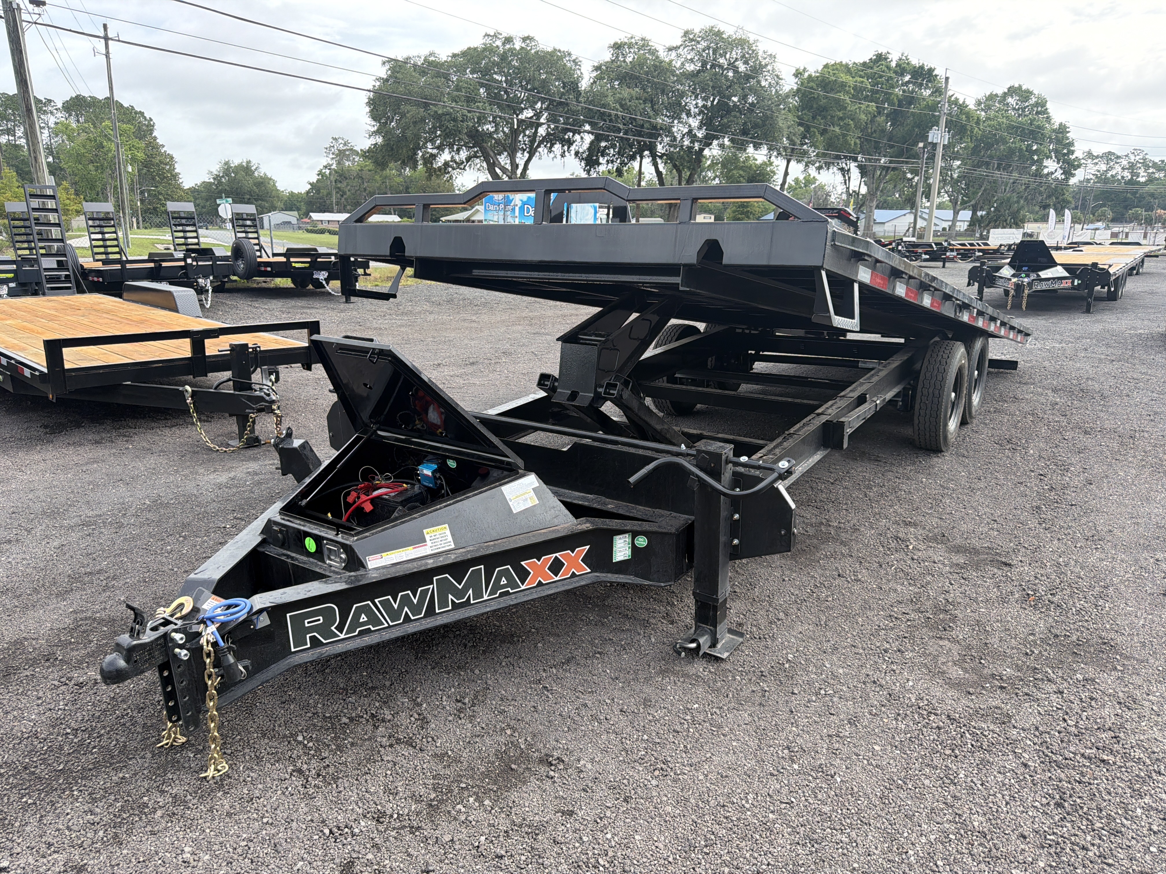 2026 Rawmaxx TFC102-24T7-PT