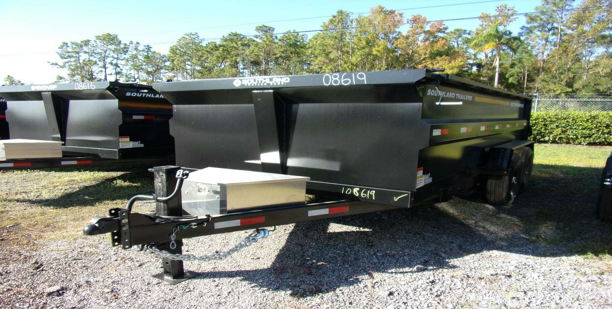 2025 Southland D82-14T8-40S