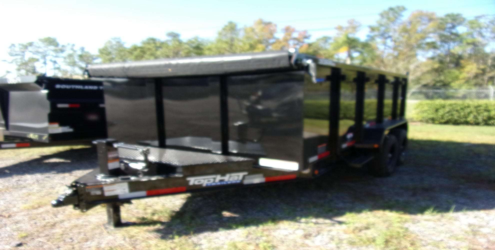 2025 Top Hat D82-14T7-48S