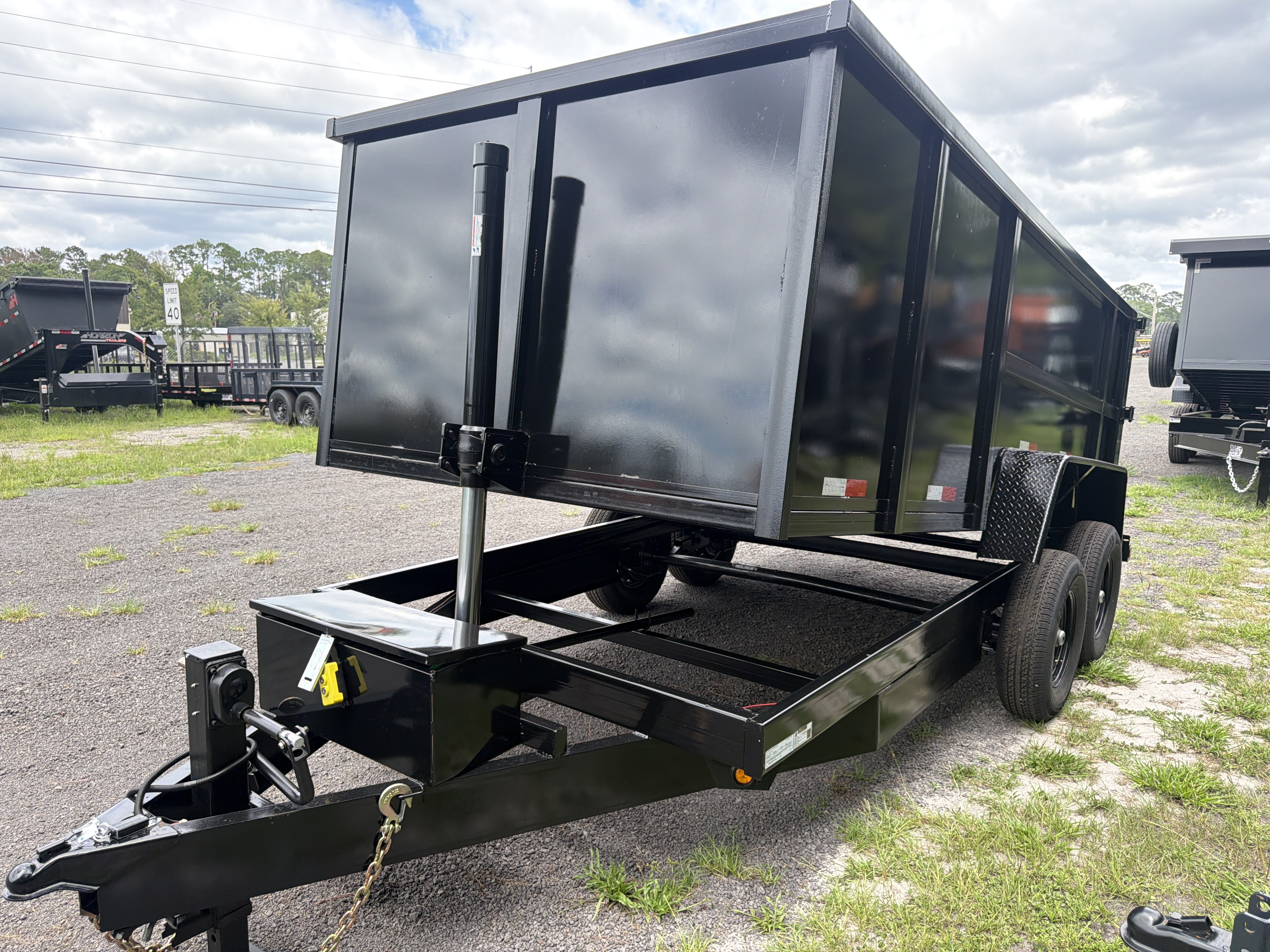 2026 Taylor D82-14T7-48S