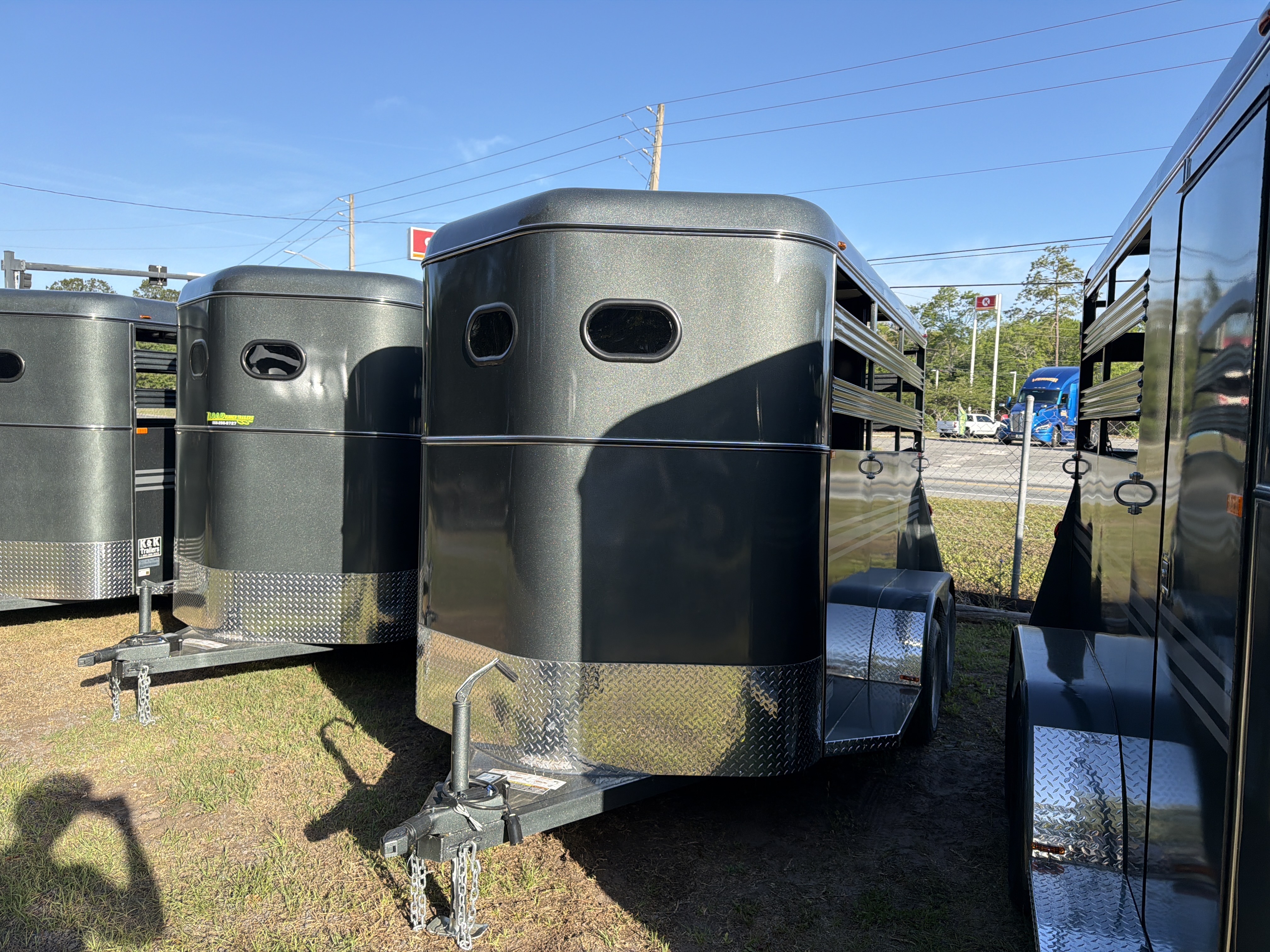 2026 Bee Trailers