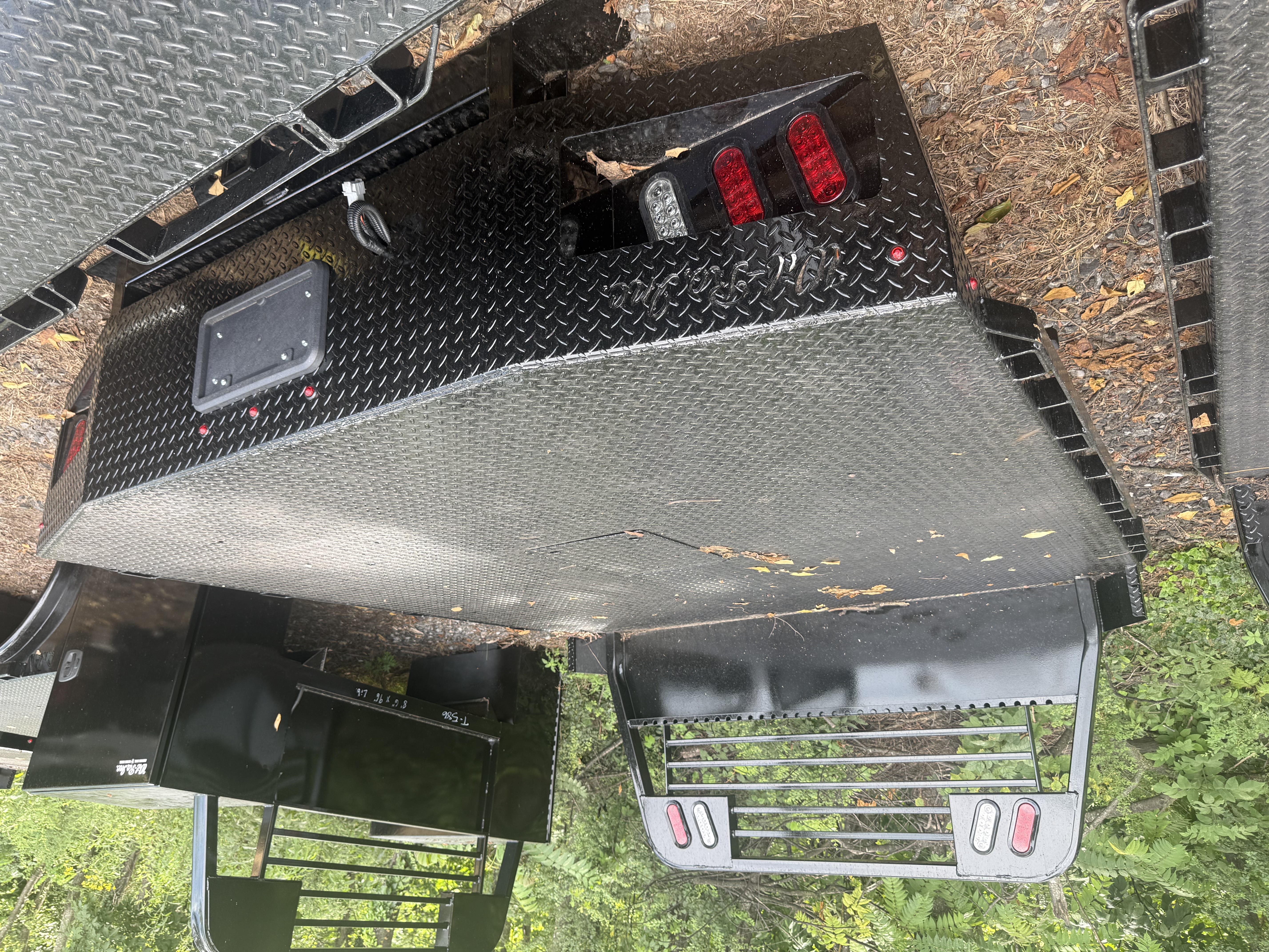 T 585 Patriot Series Wilro Truck Bed for sale near Lynchburg VA