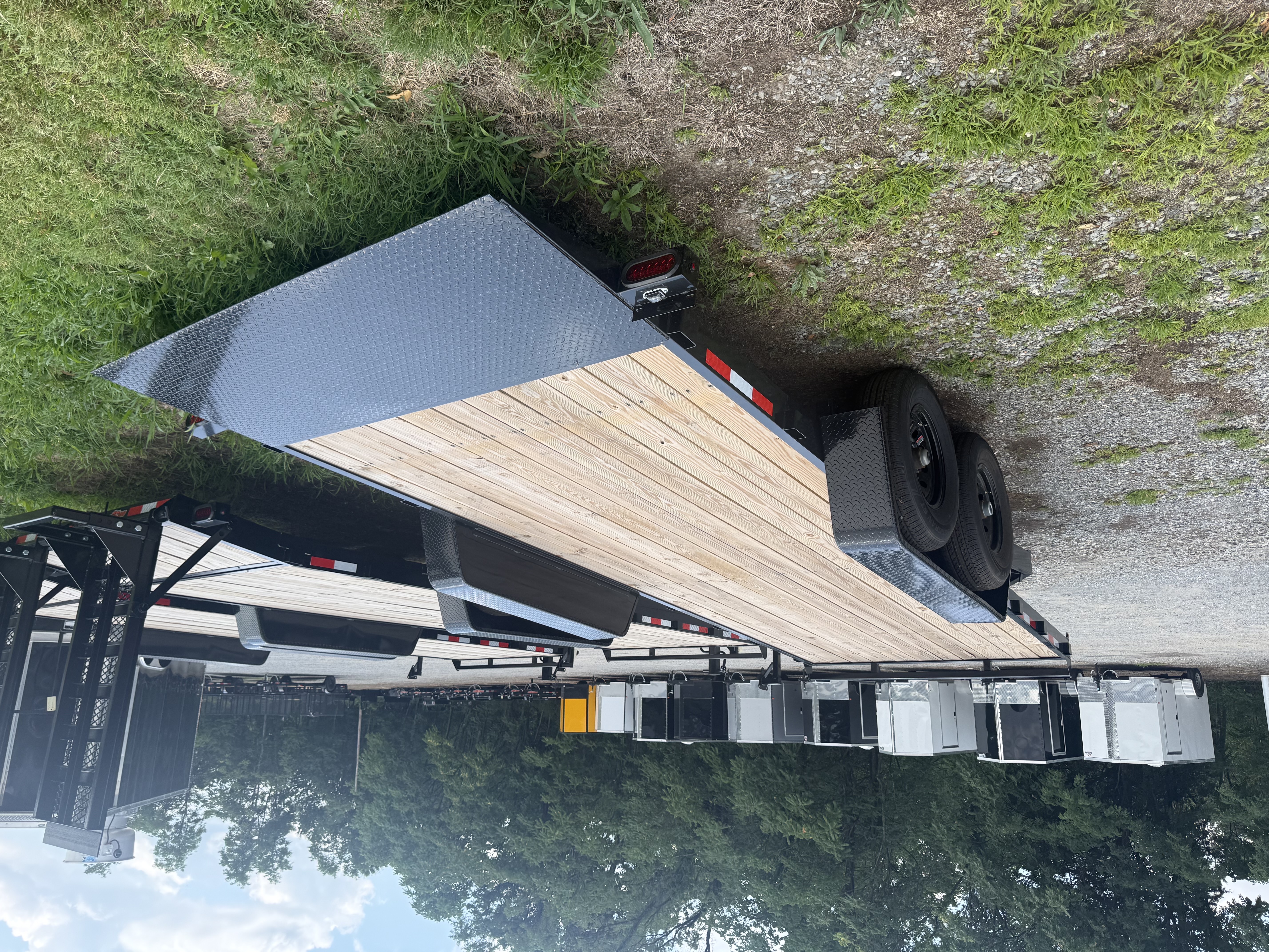 82x20 Wood Deck Power Tilt for sale near Lynchburg VA