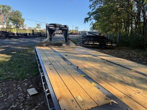 102x30 Gooseneck for sale near Lynchburg VA